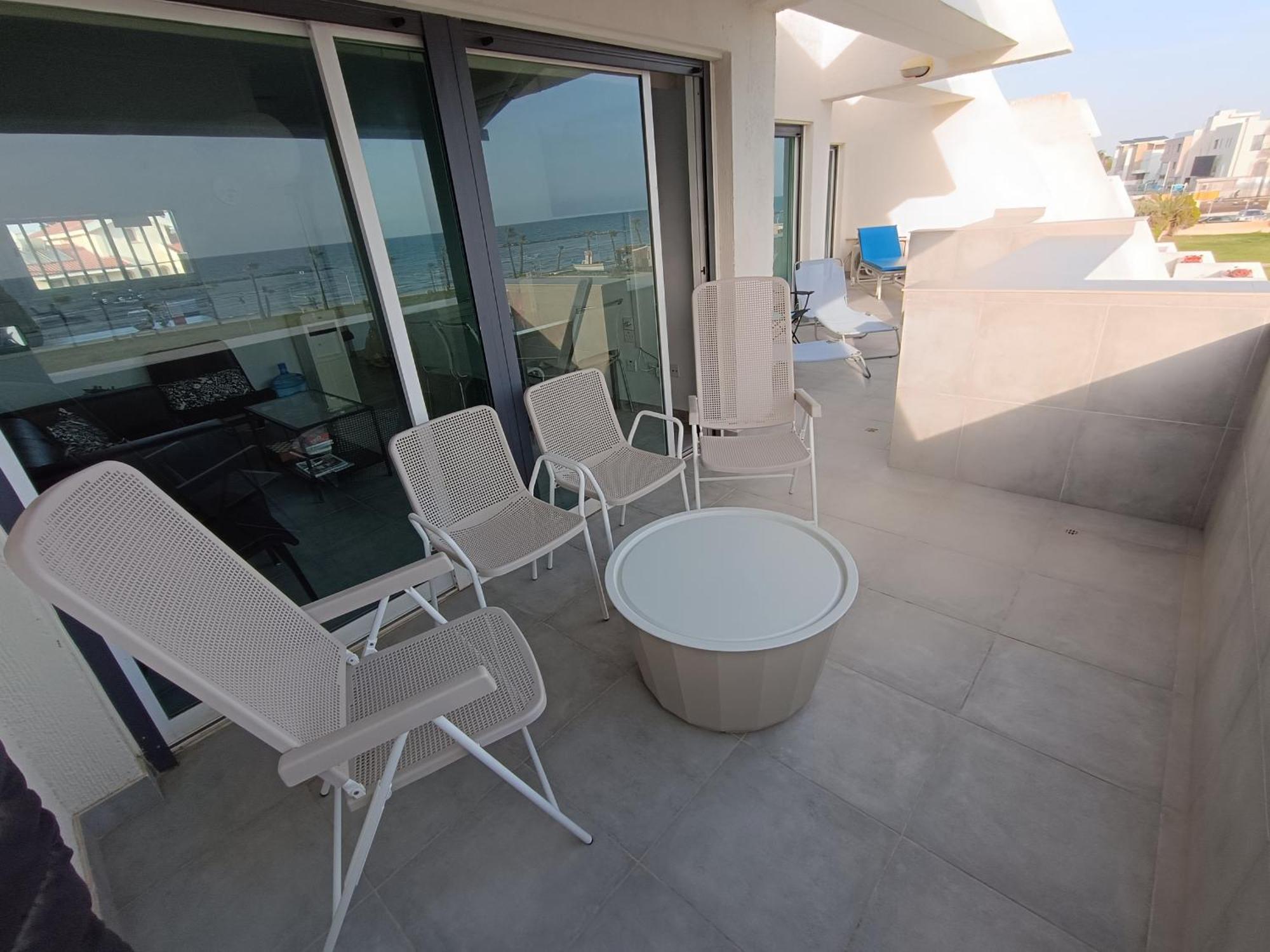 Julie'S Beach House Voroklini Exterior photo